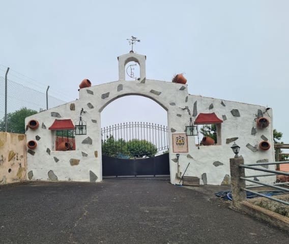 6 sovrum Finca/Hus på landet till salu i La Orotava med garage - 750 000 € (Ref: 8329180)