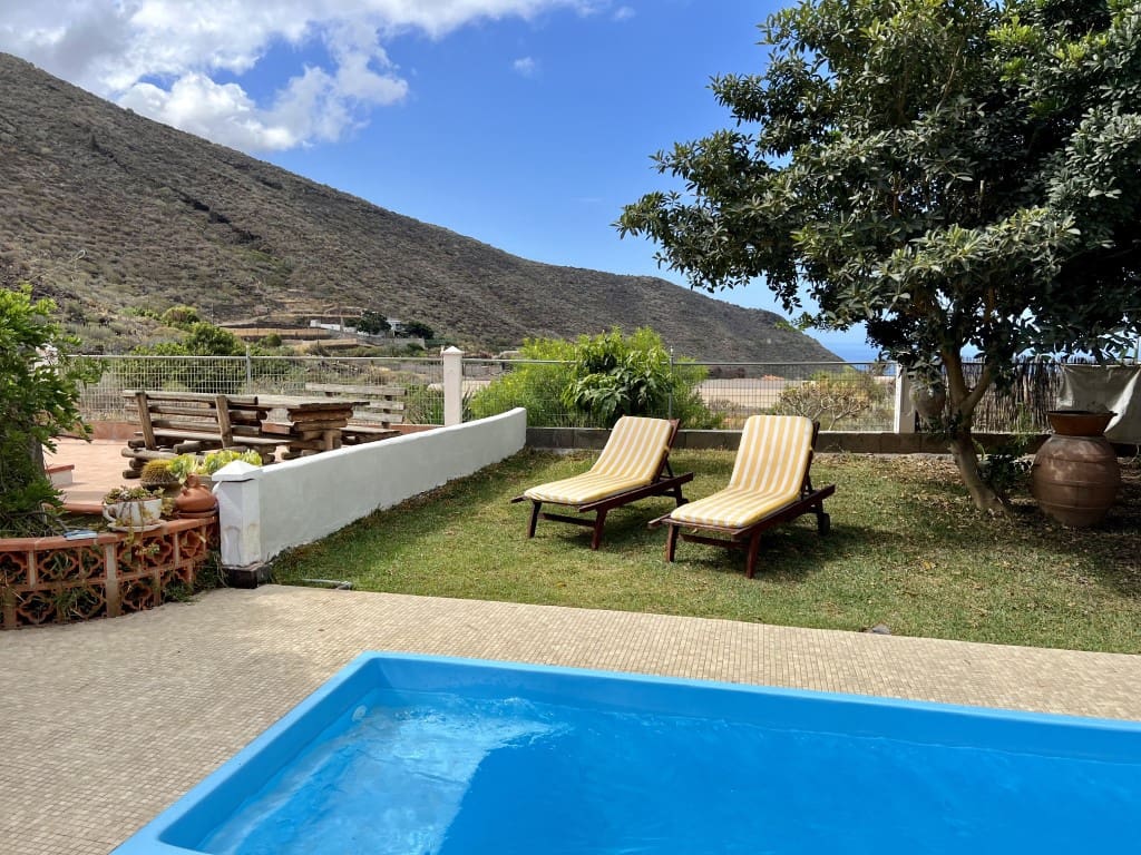 3 soveværelse Finca/Landehus til salg i Santiago del Teide med swimmingpool garage - € 1.700.000 (Ref: 8338586)