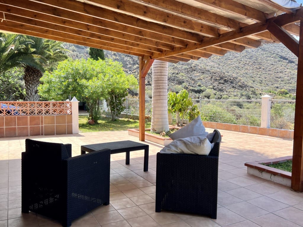 3 soveværelse Finca/Landehus til salg i Santiago del Teide med swimmingpool garage - € 1.700.000 (Ref: 8338586)
