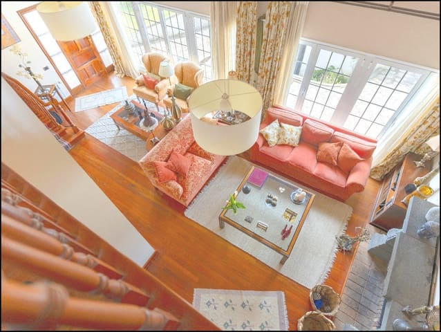 4 quarto Moradia para venda em La Esperanza, El Rosario com piscina garagem - 1 200 000 € (Ref: 8404303)