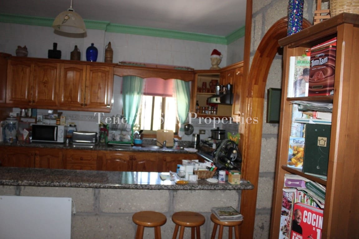 3 soveværelse Finca/Landehus til salg i Granadilla de Abona med garage - € 755.000 (Ref: 8435247)