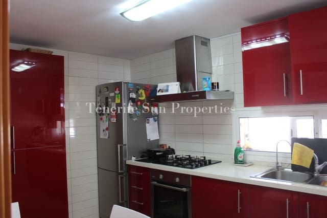 4 sovrum Hus till salu i Costa Adeje, Adeje med pool garage - 630 000 € (Ref: 8480055)