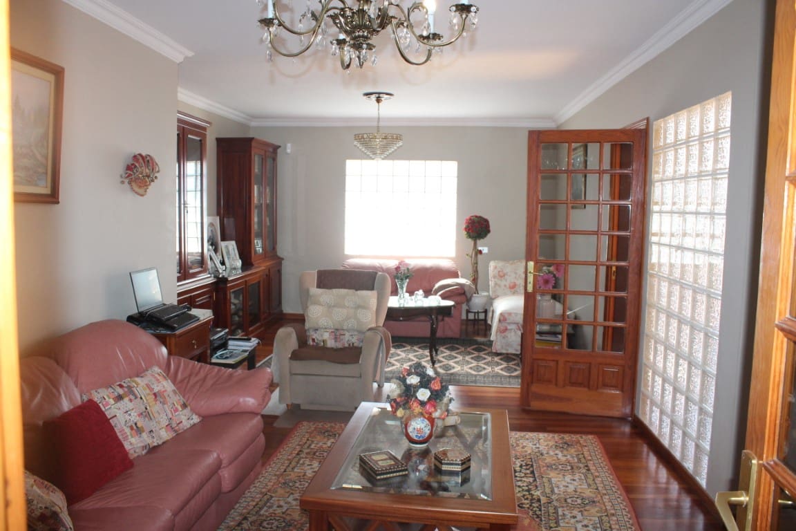 4 soveværelse Villa til salg i La Orotava - € 650.000 (Ref: 8754780)