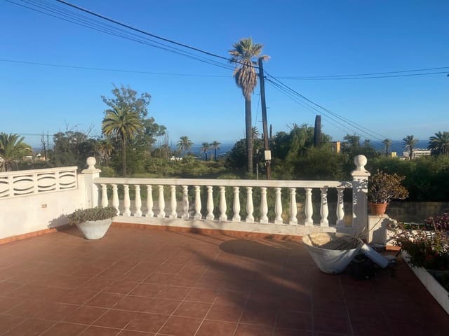 3 soverom Villa til salgs i Puerto de la Cruz med svømmebasseng garasje - € 899 000 (Ref: 8765758)