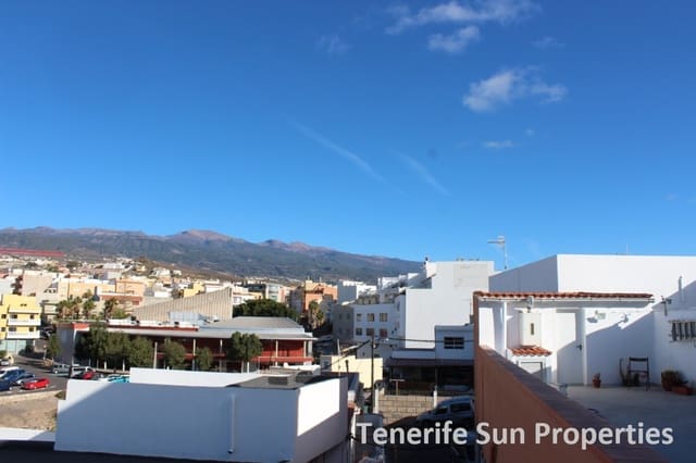 3 soveværelse Byhus til salg i San Isidro de Abona, Granadilla de Abona med garage - € 584.000 (Ref: 8846696)