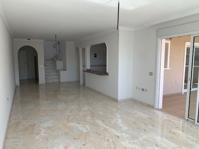 2 soveværelse Penthouse til salg i Los Gigantes med swimmingpool garage - € 597.083 (Ref: 8865832)