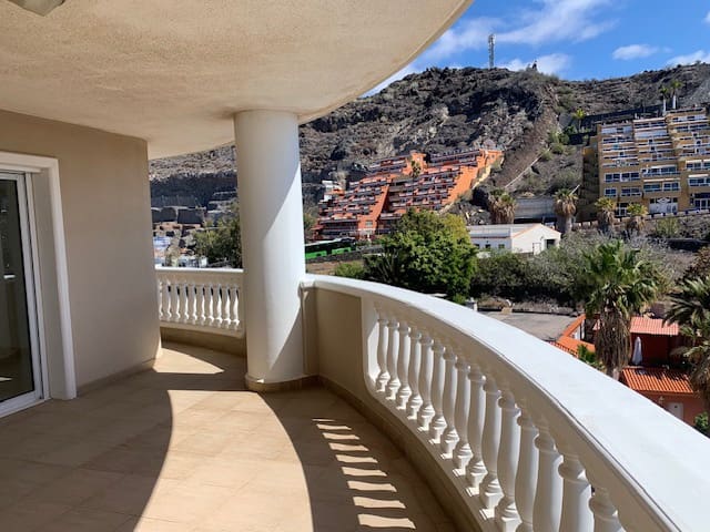 2 soveværelse Penthouse til salg i Los Gigantes, Santiago del Teide med swimmingpool garage - € 597.083 (Ref: 8865832)