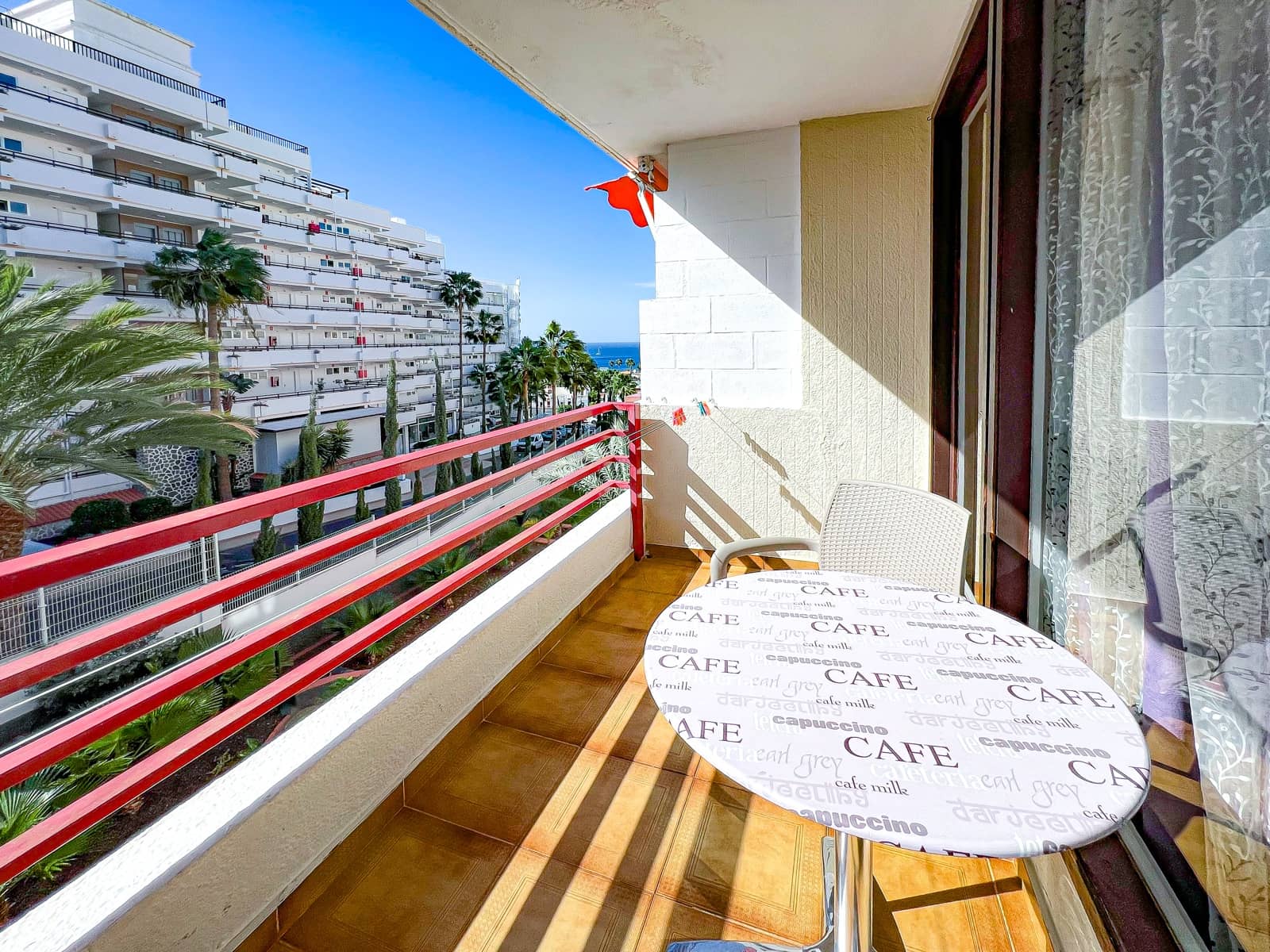 1 soveværelse Studio til salg i Costa Adeje med swimmingpool garage - € 220.000 (Ref: 9084640)