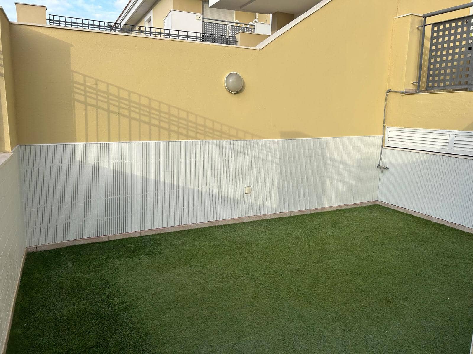 4 soveværelse Byhus til salg i Adeje med swimmingpool garage - € 650.000 (Ref: 9093317)