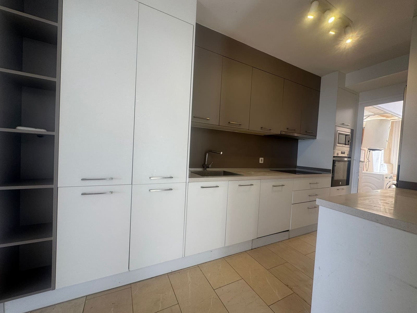 3 soveværelse Byhus til salg i Costa Adeje med garage - € 820.000 (Ref: 9247856)