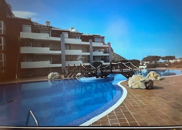 2 soveværelse Lejlighed til salg i Los Cristianos, Arona med swimmingpool garage - € 495.000 (Ref: 9251503)