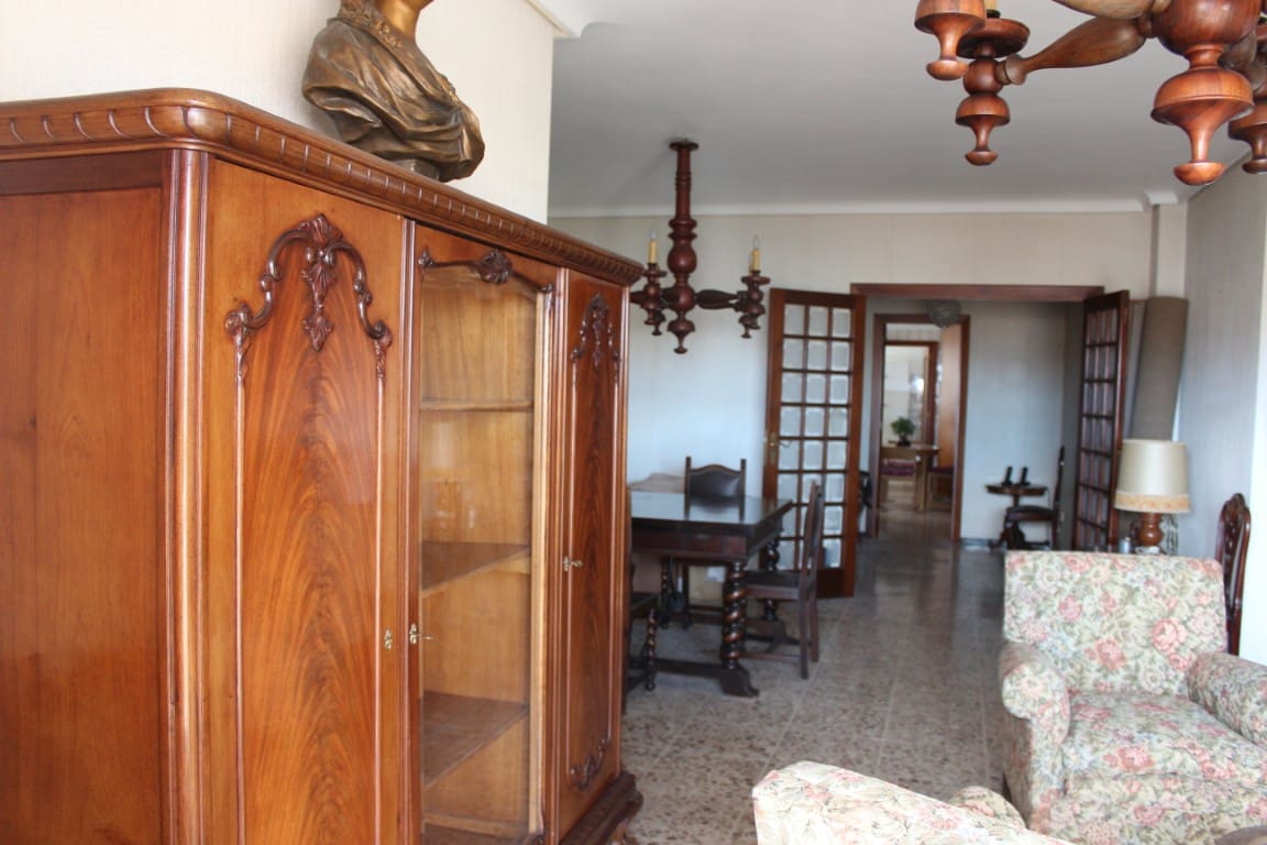 4 soveværelse Lejlighed til salg i Santa Cruz de Tenerife med garage - € 580.000 (Ref: 9274732)