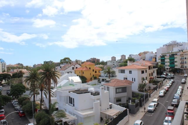4 sovrum Lägenhet till salu i Santa Cruz de Tenerife med garage - 580 000 € (Ref: 9274732)