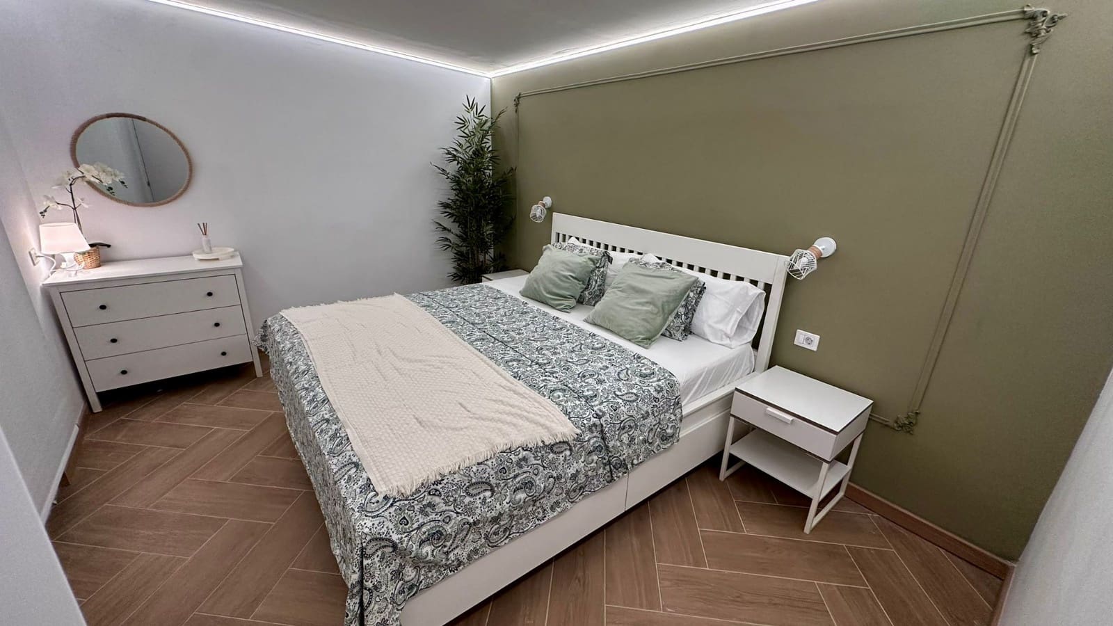 8 soverom Hus til salgs i Guia de Isora med garasje - € 699 000 (Ref: 9332698)