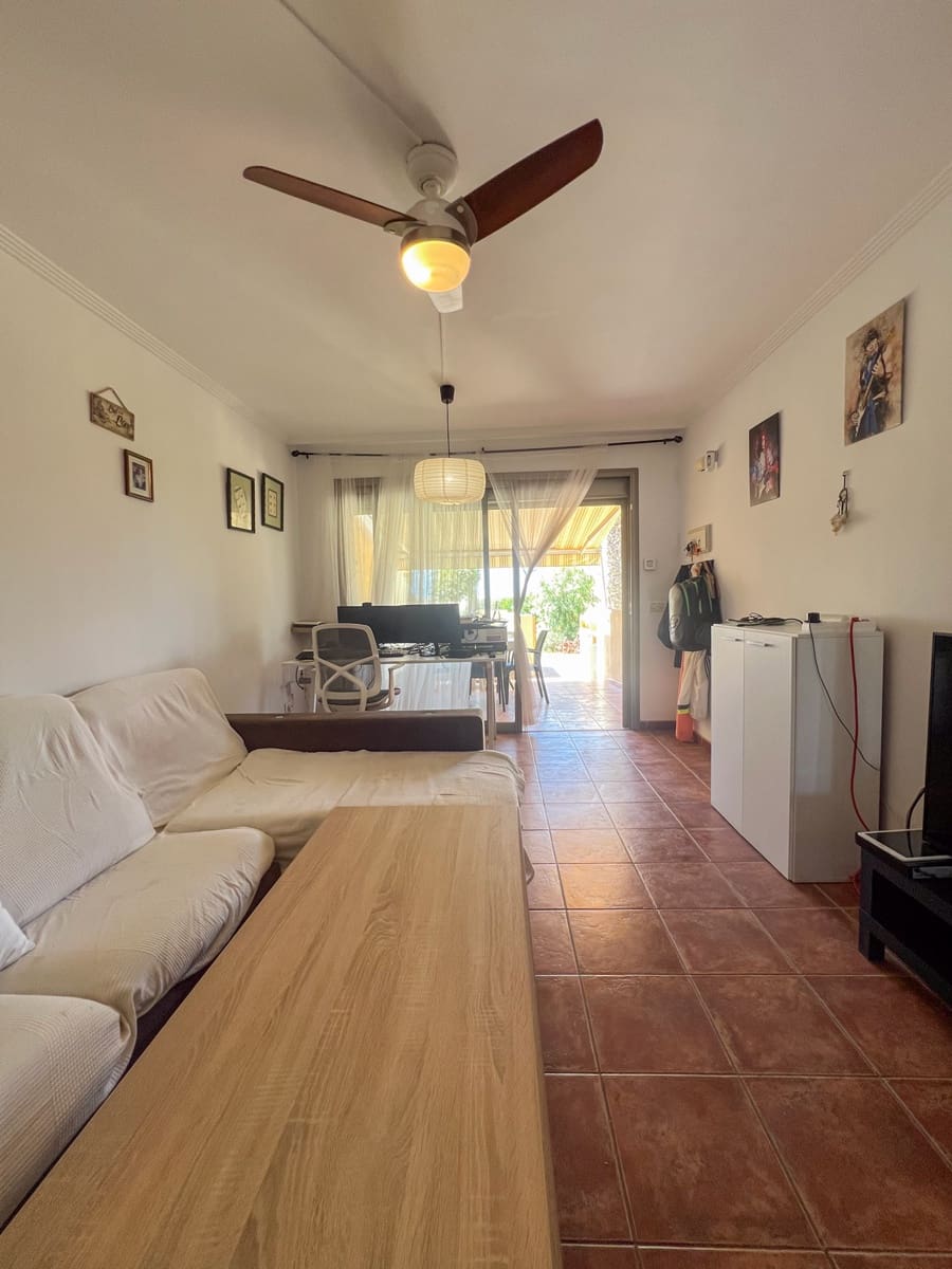 2 soveværelse Lejlighed til salg i Los Abrigos med garage - € 380.000 (Ref: 9337107)