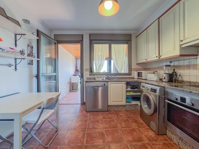 2 soveværelse Lejlighed til salg i Los Abrigos, Granadilla de Abona med garage - € 380.000 (Ref: 9337107)