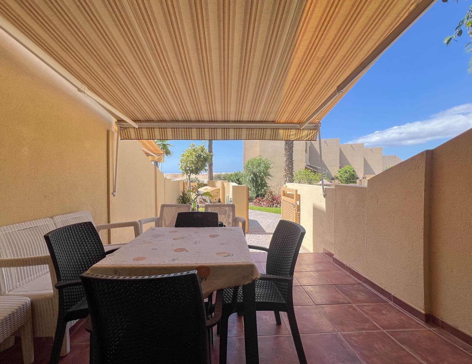 2 soveværelse Lejlighed til salg i Los Abrigos med garage - € 380.000 (Ref: 9337107)