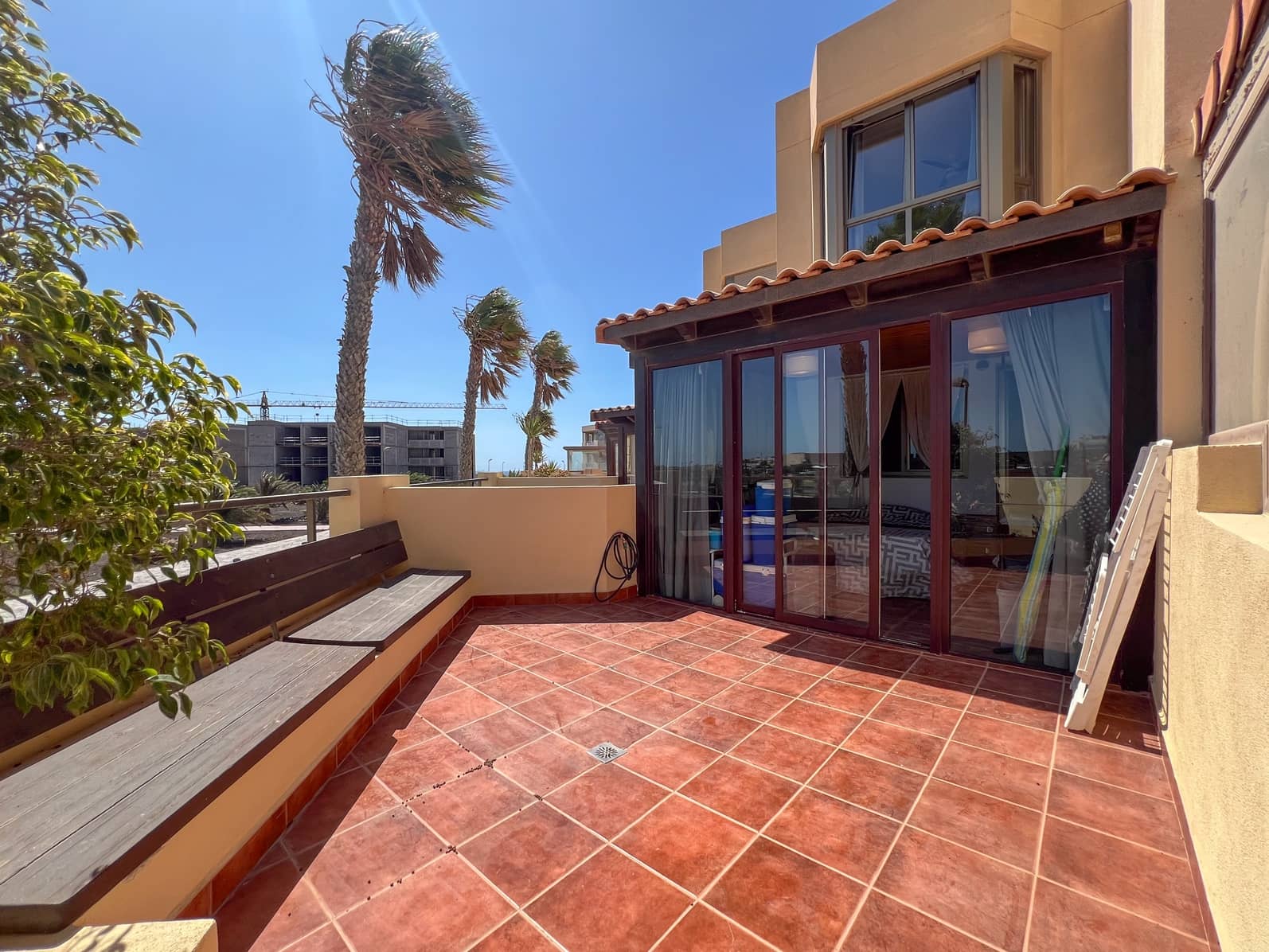 2 soveværelse Lejlighed til salg i Los Abrigos med garage - € 380.000 (Ref: 9337107)