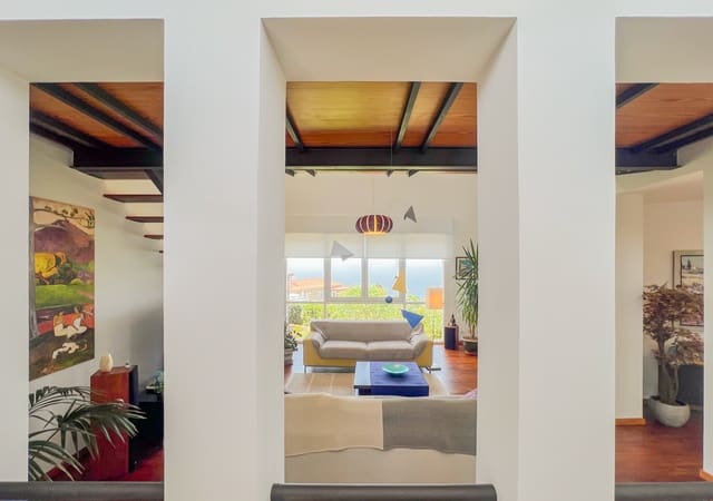 5 slaapkamer Villa te koop in Tacoronte met zwembad garage - € 910.000 (Ref: 9337224)