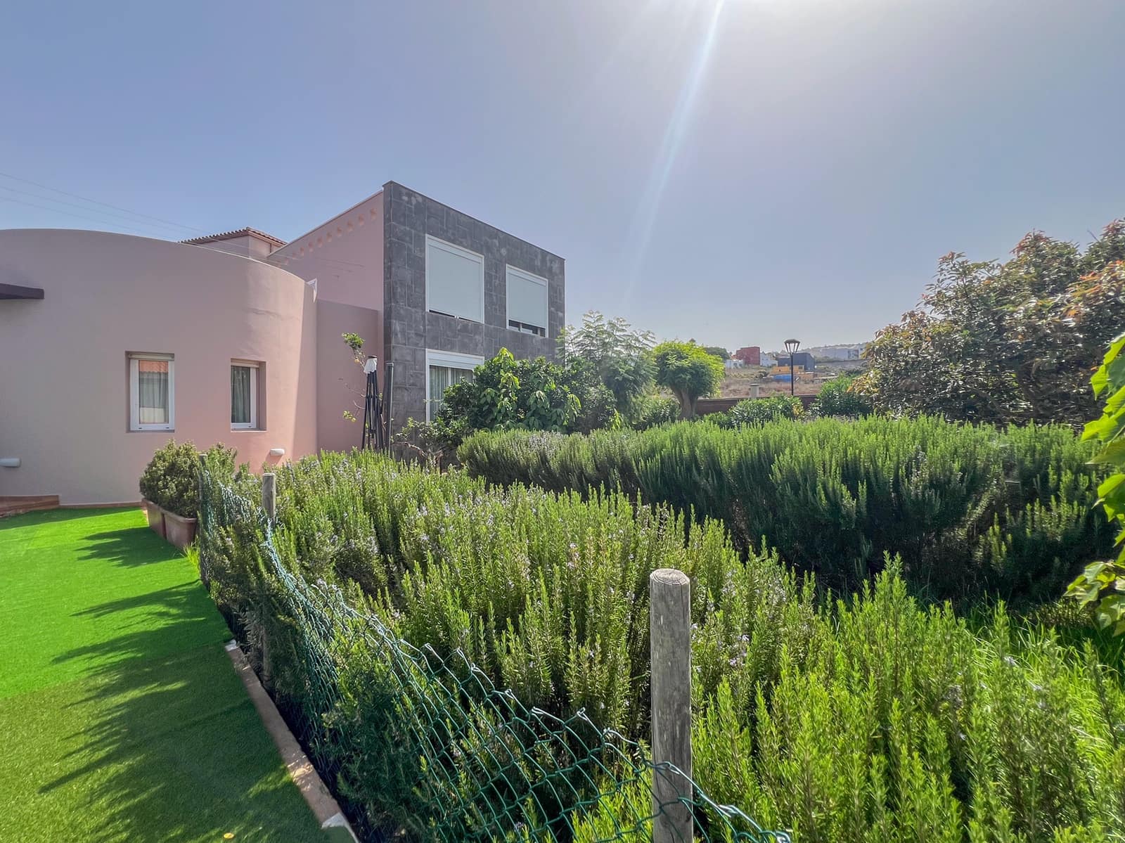 5 slaapkamer Villa te koop in Tacoronte met zwembad garage - € 910.000 (Ref: 9337224)