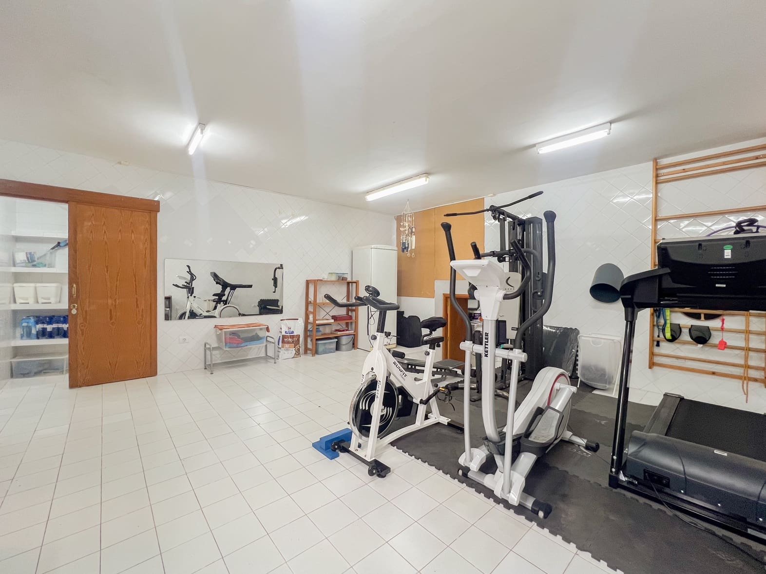 5 slaapkamer Villa te koop in Tacoronte met zwembad garage - € 910.000 (Ref: 9337224)