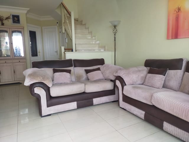 2 soveværelse Byhus til salg i Chayofa, Arona med swimmingpool garage - € 389.000 (Ref: 9714073)