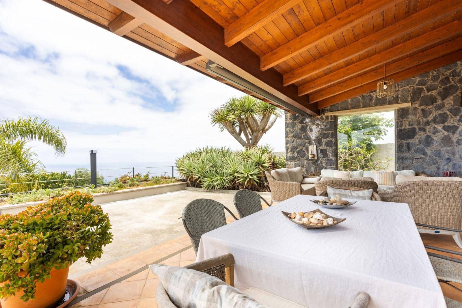 6 sypialnia Willa na sprzedaż w Tacoronte z garażem - 2 950 000 € (Ref: 9776999)