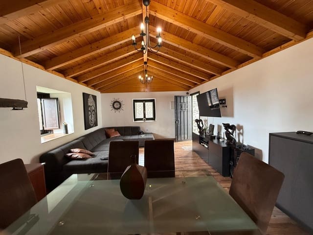 3 chambre Finca/Maison de Campagne à vendre à Guía de Isora avec garage - 520 000 € (Ref: 9778800)