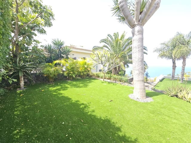 3 slaapkamer Villa te koop in El Sauzal met garage - € 825.000 (Ref: 9782080)