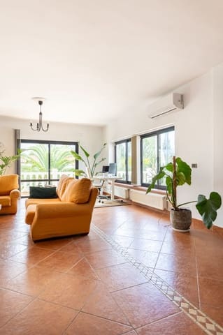 3 soverom Villa til salgs i El Sauzal med garasje - € 825 000 (Ref: 9782080)