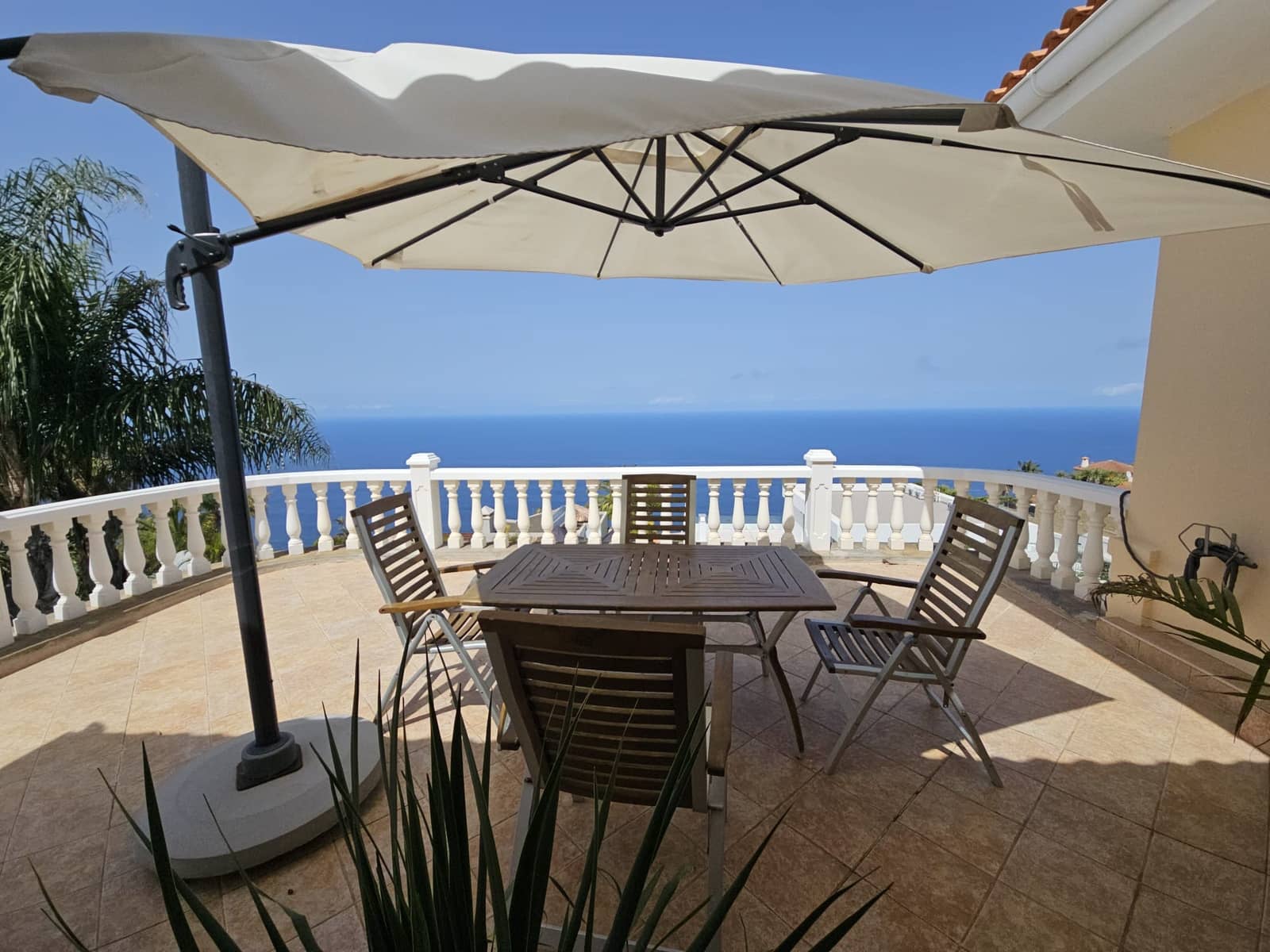 3 slaapkamer Villa te koop in El Sauzal met garage - € 825.000 (Ref: 9782080)