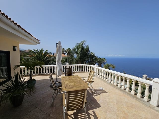 3 soverom Villa til salgs i El Sauzal med garasje - € 825 000 (Ref: 9782080)