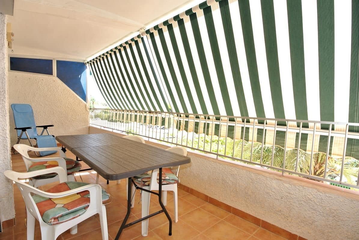 Apartamento de 2 habitaciones en Guardamar del Segura en venta con piscina - 165.000 € (Ref: 10022037)