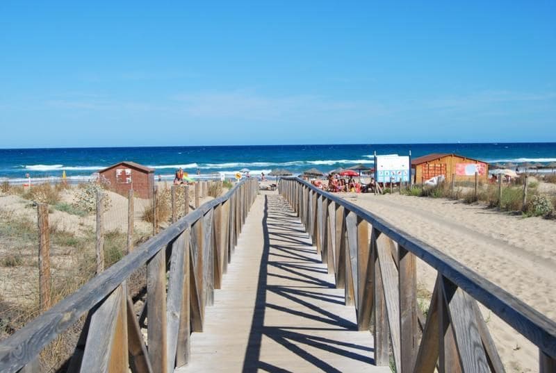 Apartamento de 2 habitaciones en Guardamar del Segura en venta con piscina - 165.000 € (Ref: 10022037)