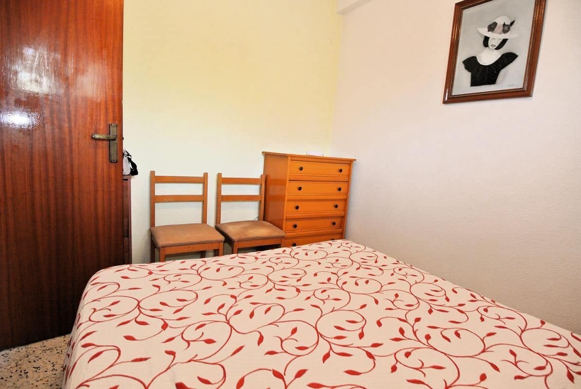 Apartamento de 2 habitaciones en Guardamar del Segura en venta con piscina - 165.000 € (Ref: 10022037)