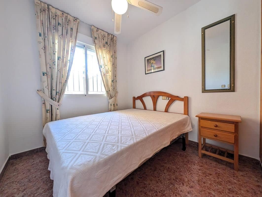 3 Zimmer Doppelhaus zu verkaufen in Torrevieja mit Pool Garage - 249.000 € (Ref: 10094229)