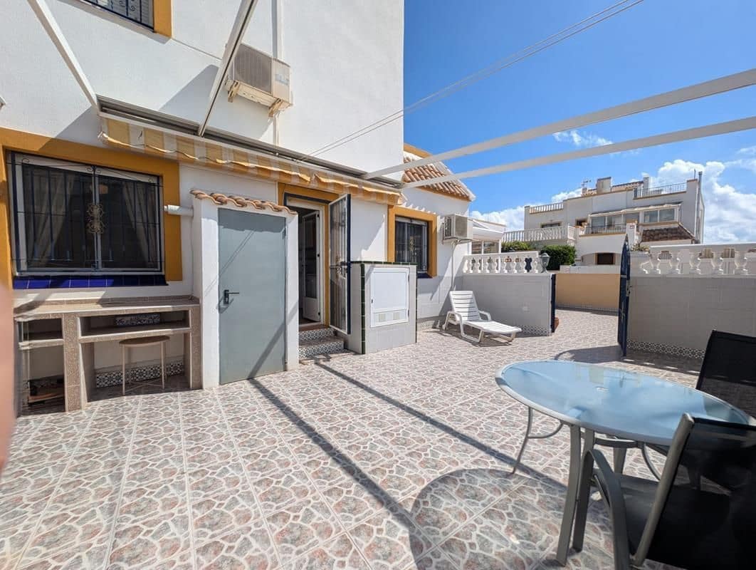 3 Zimmer Doppelhaus zu verkaufen in Torrevieja mit Pool Garage - 249.000 € (Ref: 10094229)