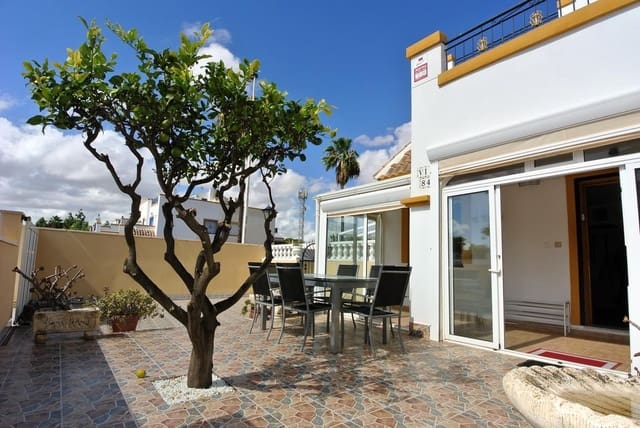 3 Zimmer Doppelhaus zu verkaufen in El Chaparral - La Siesta - La Torreta, Torrevieja mit Pool Garage - 249.000 € (Ref: 10094229)