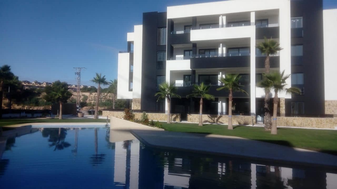 2 soverom Leilighet til salgs i Orihuela Costa med svømmebasseng garasje - € 239 900 (Ref: 5300068)