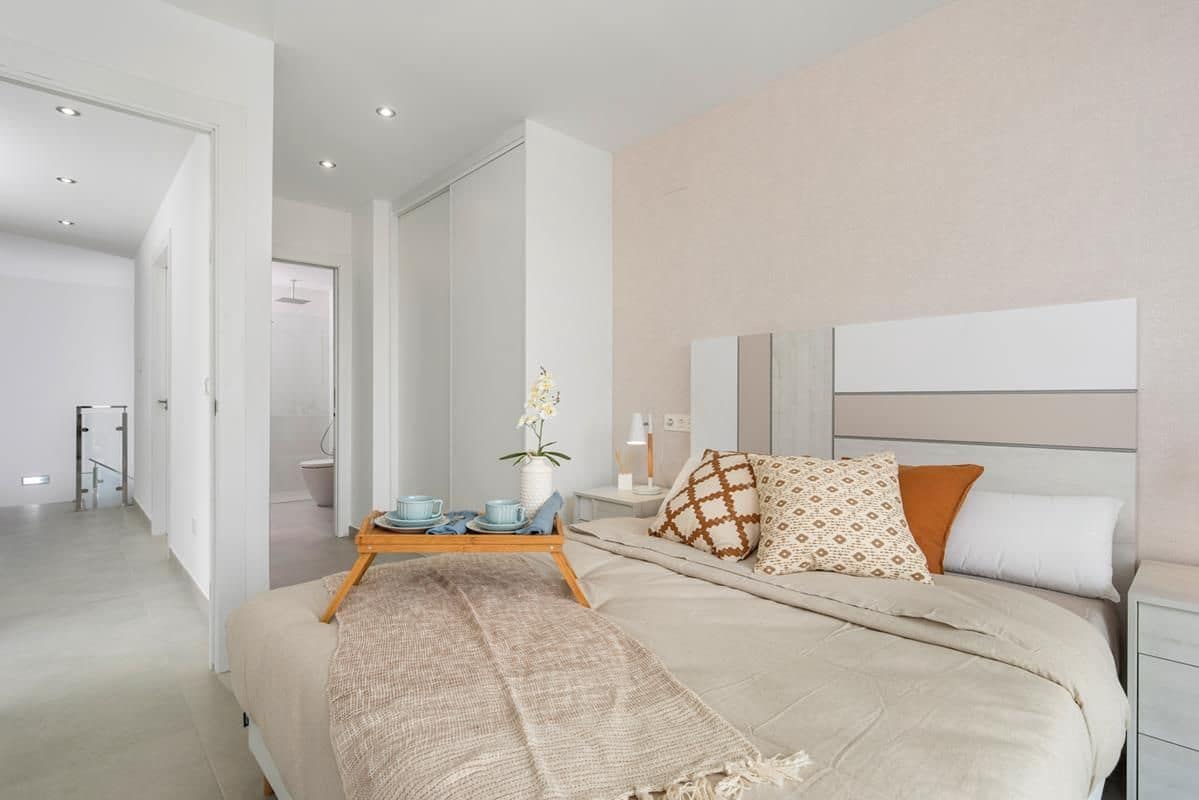 3 bedroom Villa for sale in San Fulgencio with pool garage - € 429,900 (Ref: 6753036)