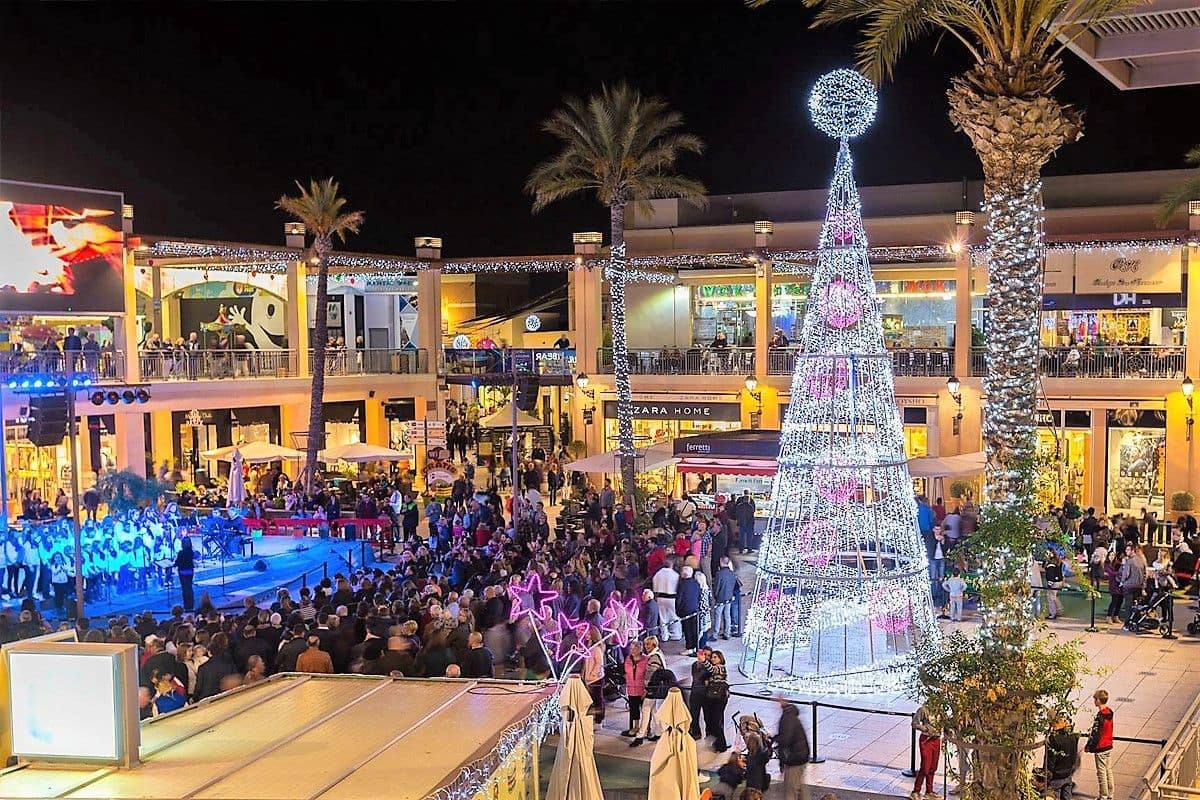 2 bedroom Apartment for sale in San Miguel de Salinas with pool garage - € 191,900 (Ref: 7315680)