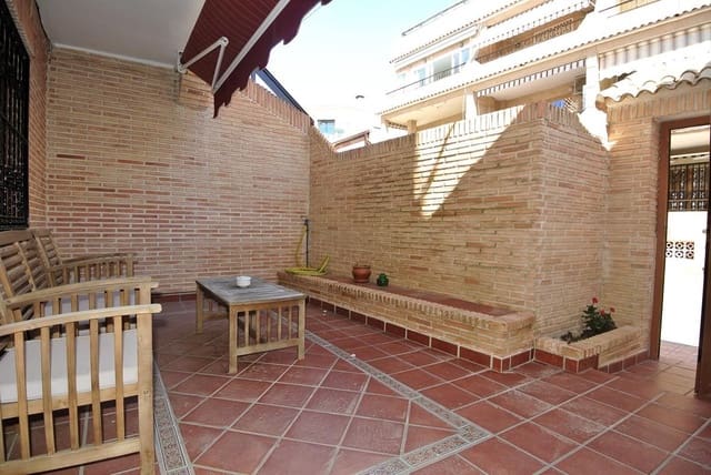 3 soverom Bungalow til salgs i Playa de los Locos, Torrevieja - € 164 900 (Ref: 8165614)