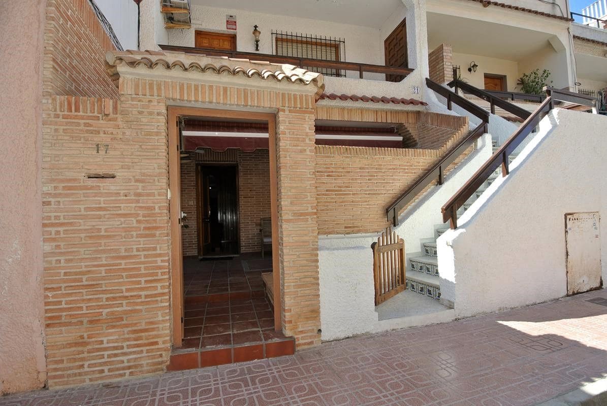 3 soverom Bungalow til salgs i Torrevieja - € 164 900 (Ref: 8165614)