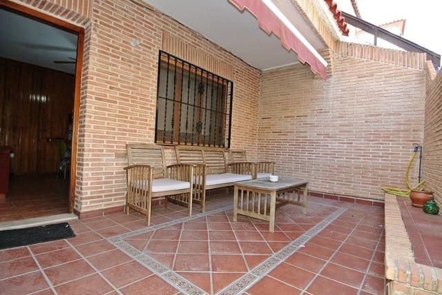 3 soverom Bungalow til salgs i Playa de los Locos, Torrevieja - € 164 900 (Ref: 8165614)