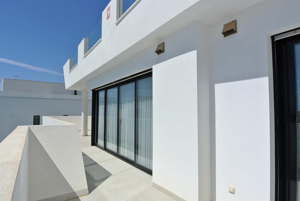 4 soverom Villa til salgs i San Fulgencio med svømmebasseng garasje - € 749 000 (Ref: 8306830)