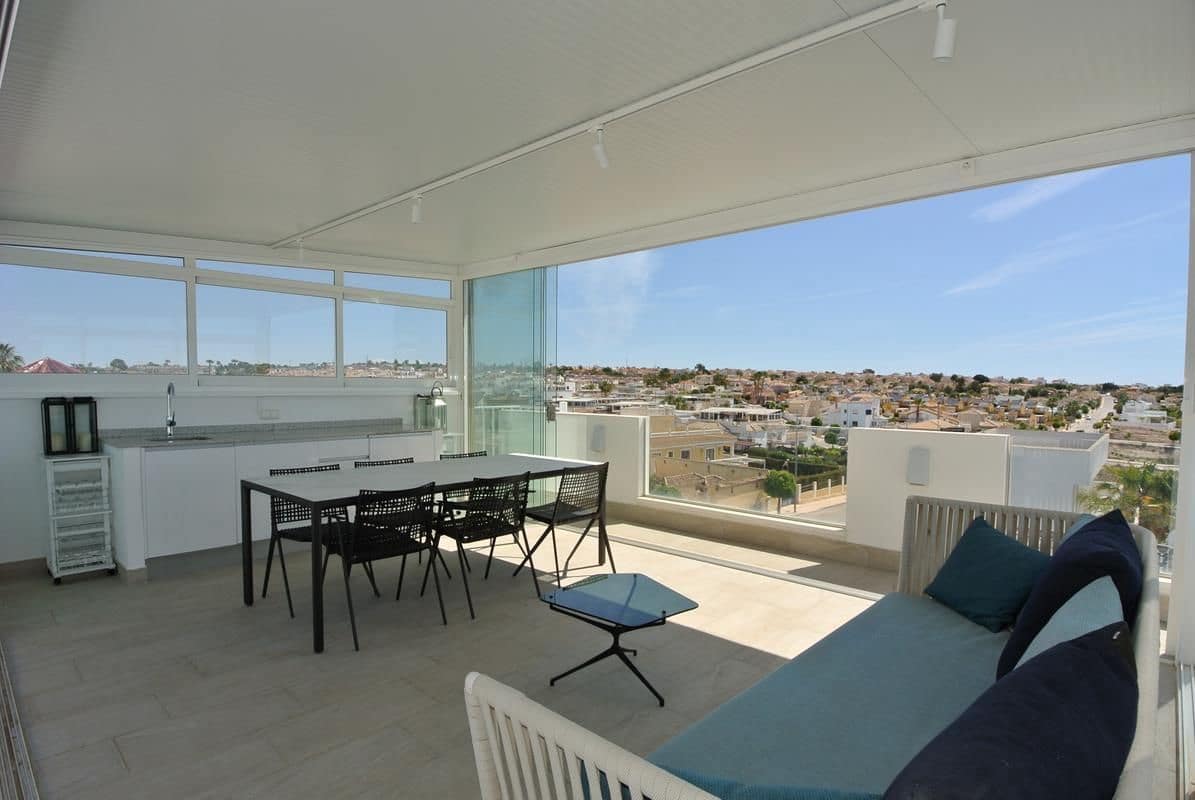 4 soverom Villa til salgs i San Fulgencio med svømmebasseng garasje - € 749 000 (Ref: 8306830)