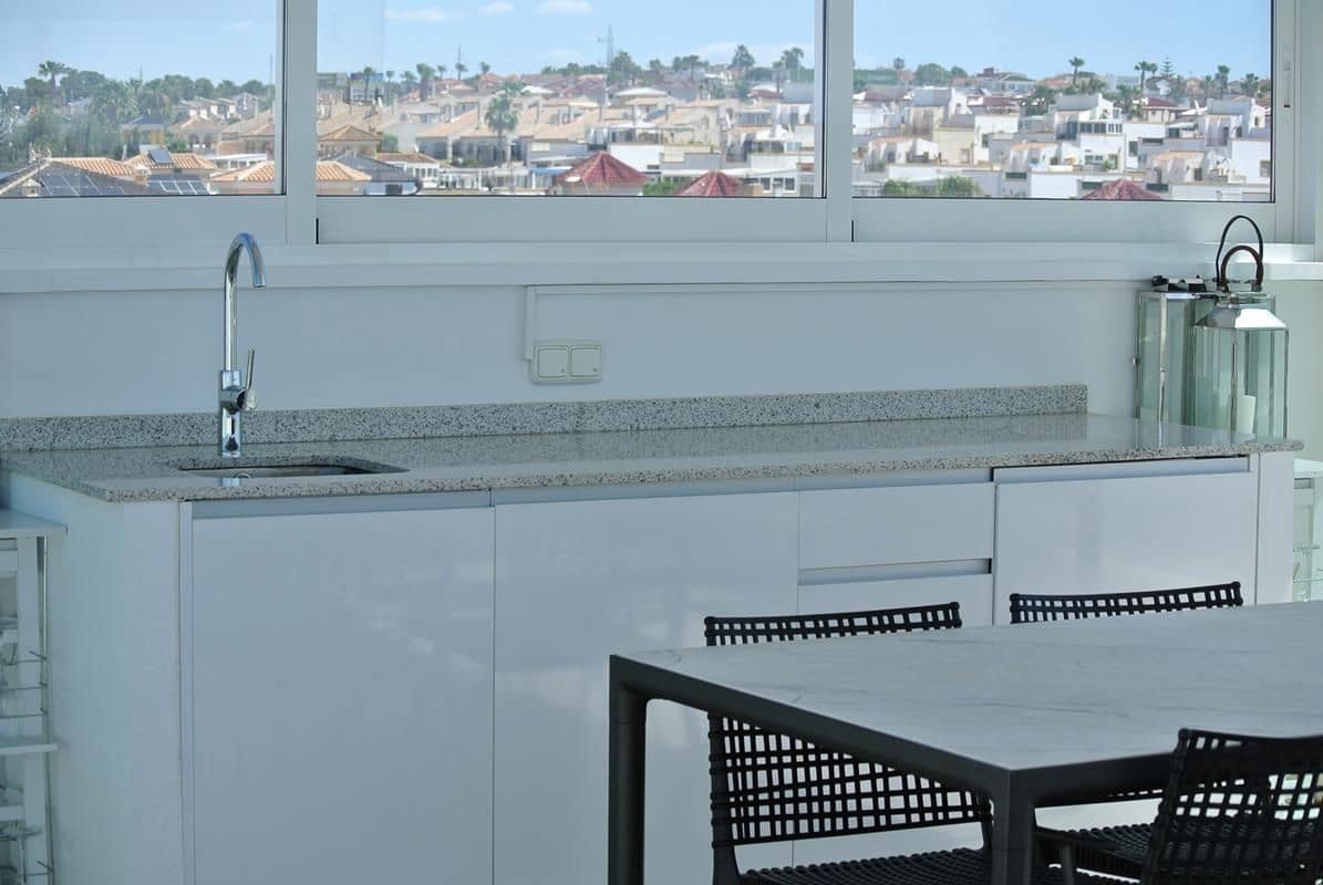 4 soverom Villa til salgs i San Fulgencio med svømmebasseng garasje - € 749 000 (Ref: 8306830)