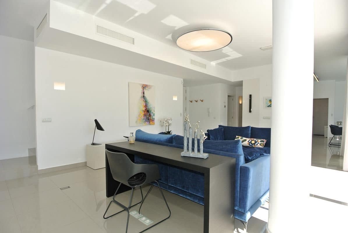 4 soverom Villa til salgs i San Fulgencio med svømmebasseng garasje - € 749 000 (Ref: 8306830)