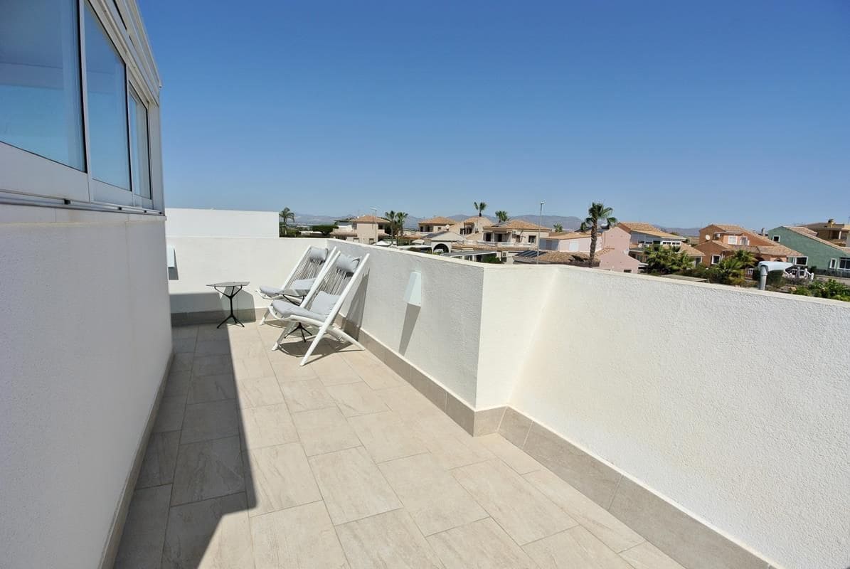 4 soverom Villa til salgs i San Fulgencio med svømmebasseng garasje - € 749 000 (Ref: 8306830)