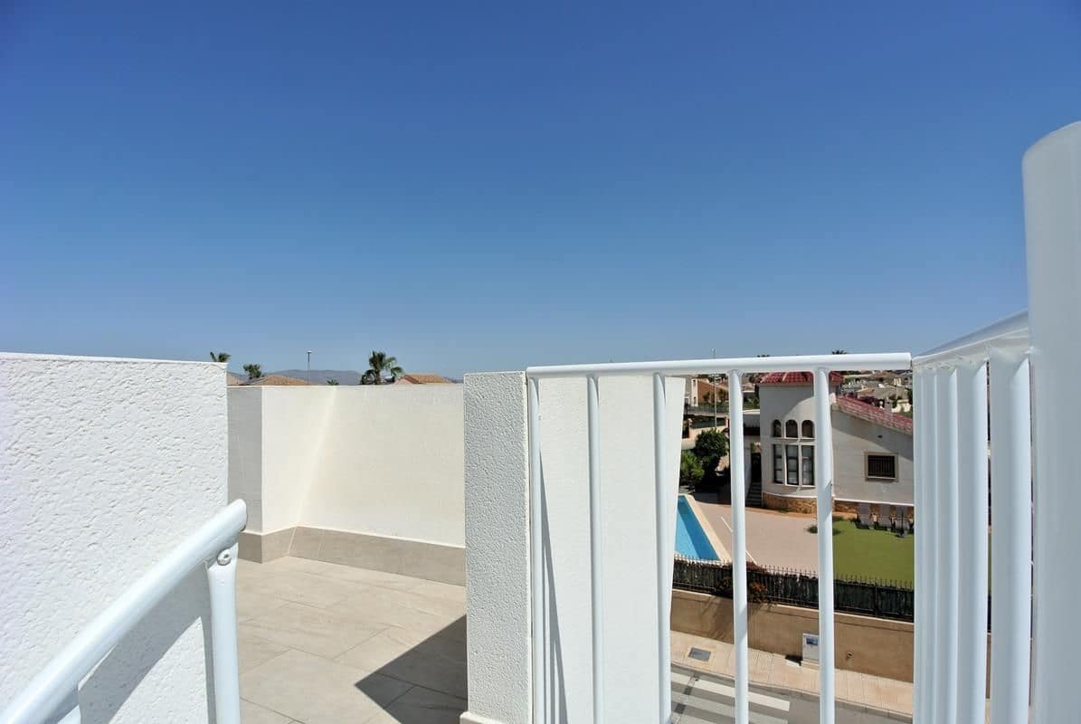 4 soverom Villa til salgs i San Fulgencio med svømmebasseng garasje - € 749 000 (Ref: 8306830)